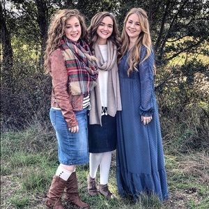 Meet your Posher, Holly